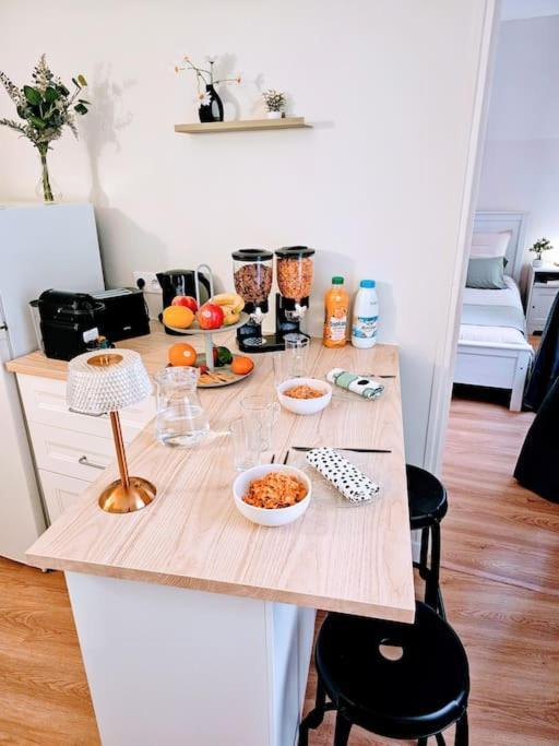 Oasis Parfumee 4 Couchages Au Coeur De Grasse Wifi Apartment Ngoại thất bức ảnh